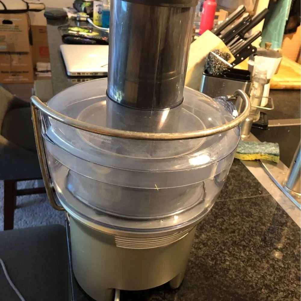 Breville - Juice Fountain Compact Electric Juicer - Silver